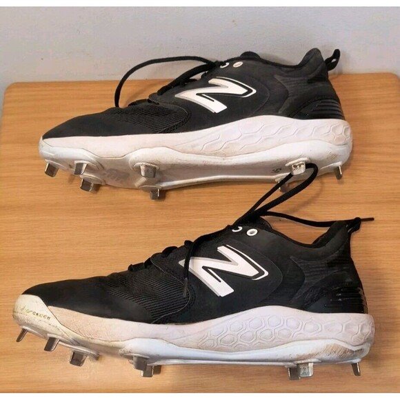 New Balance Metal Baseball Cleats Men\'s 15 Black and White main image 4